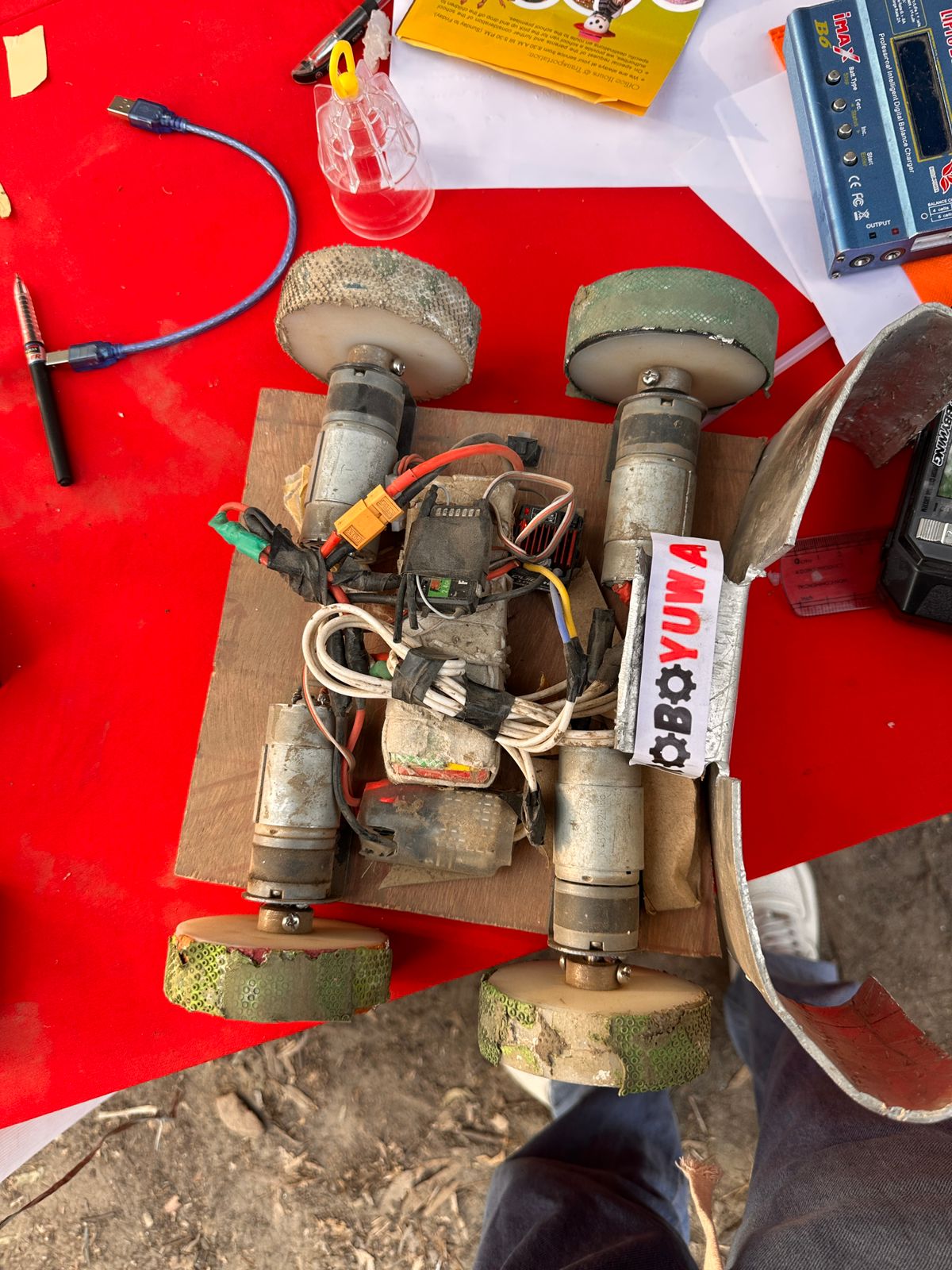 Autonomous Soccer Bot Hardware